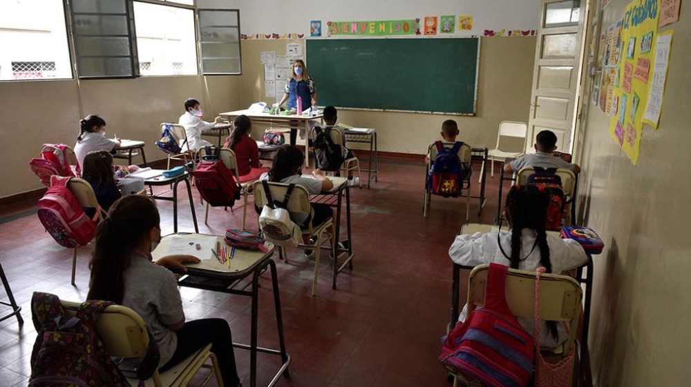 El Gobierno bonaerense descarta el retorno de la presencialidad escolar completa