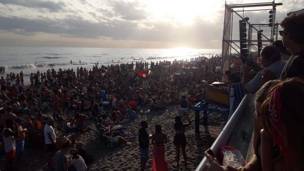 Monte Hermoso: agenda de enero de los recitales en la playa
