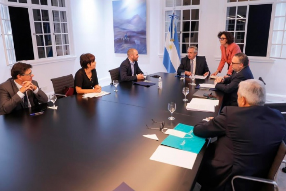 Fernández anunció un "fondo de estabilización" y convocó a todos los sectores en la guerra contra la inflación