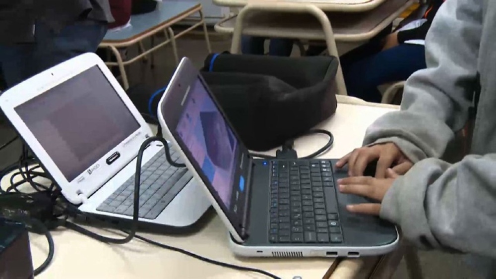 Escuelas con Internet: el Gobierno pone en marcha un plan para dotarlas de conectividad