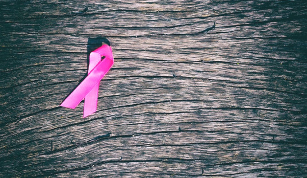 PalpArte: Convocan a una Muestra Colectiva en adhesión al Mes Internacional de la Lucha contra el cáncer de mama