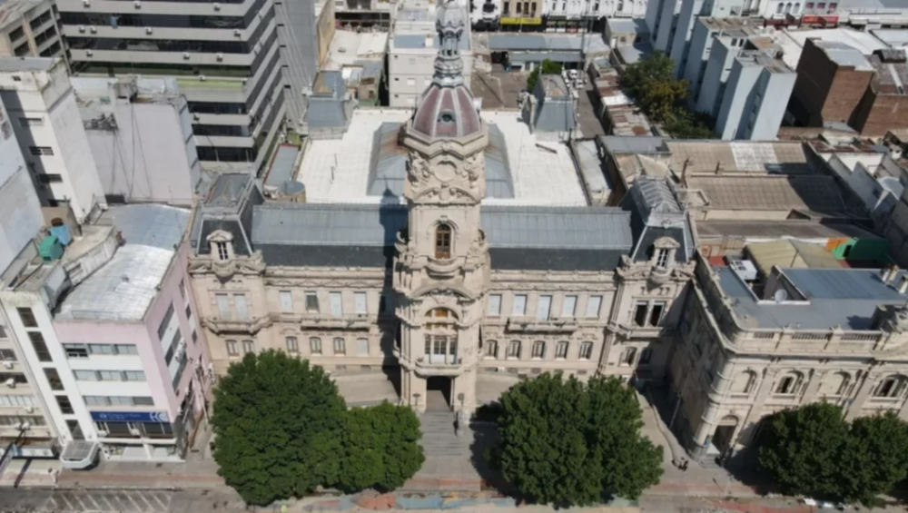 El Palacio Municipal de Bahía Blanca será restaurado por el Gobierno local, con una inversión estimada de $74 millones.