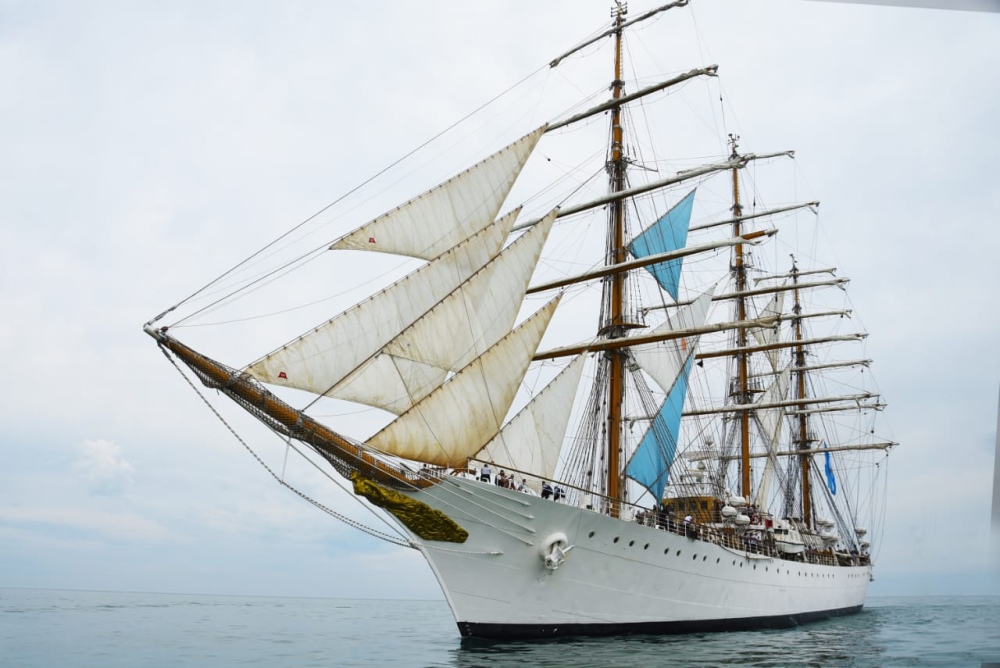 La Fragata ARA Libertad podrá visitarse este domingo en la Base Naval Puerto Belgrano