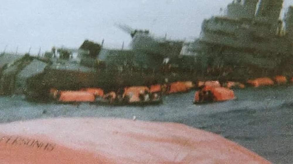 Hundimiento del Crucero Gral. Belgrano: Crónica del infierno tras las explosiones