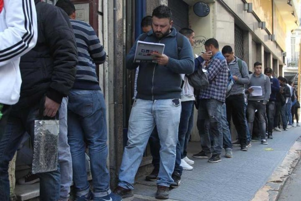 En Argentina, tener trabajo ya no garantiza escapar de la pobreza