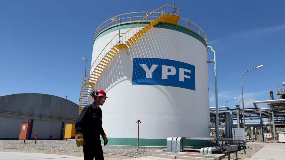 El presidente de YPF destaca el interés de petroleras chinas por invertir en Argentina