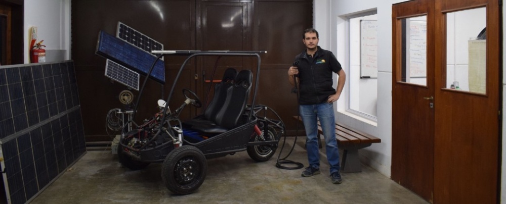 Olavarría: Ingenieros de la UNICEN crean el primer auto argentino que se recarga con energía solar