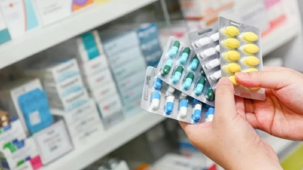 Medicamentos: Anuncian un acuerdo con los laboratorios para congelar los precios hasta octubre