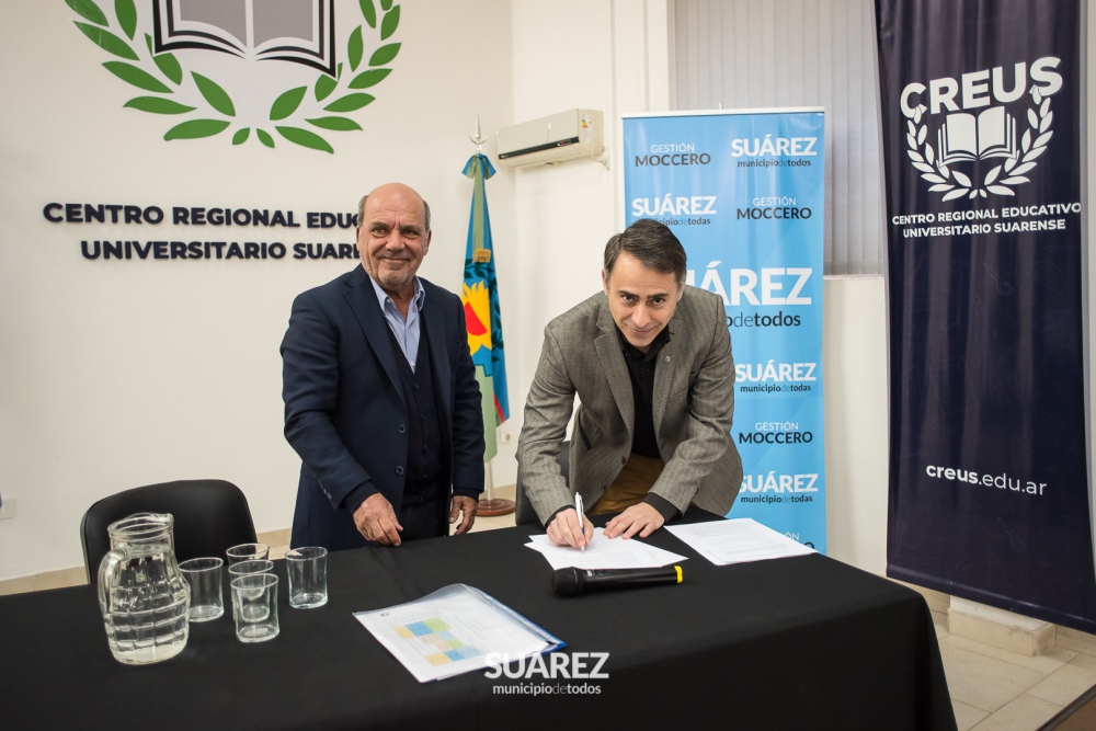 Coronel Suárez: Moccero firmó el acta compromiso para dictar la licenciatura en Enfermería con la UNS en 2024 en el CREUS