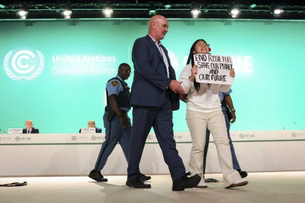 La COP 28 y el cambio climático: discursos verdes, pero decisiones para más petróleo, carbón y agronegocio