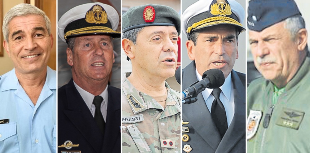 Xavier Isaac, Marcelo Dalle Nogare, Alberto Presti, Carlos María Allievi y Fernando Mengo, nueva cúpula de las Fuerzas Armadas.