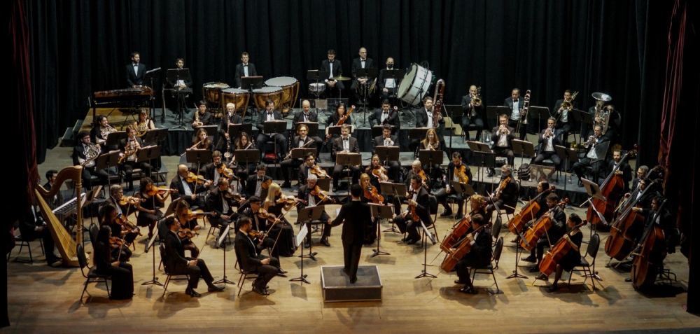 La Orquesta Sinfónica Provincial desplegará un repertorio romántico en el Teatro Municipal de Bahía Blanca