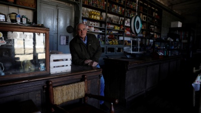 Quiñihual: la historia de Pedro Meier, el pulpero y único habitante de un pueblo fantasma