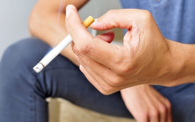 Cómo las tabacaleras ocultaron durante décadas que fumar es nocivo para la salud