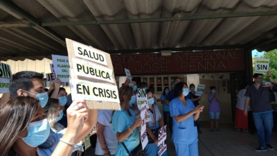Bahía Blanca: fuerte protesta en el Hospital Penna por la falta de médicos