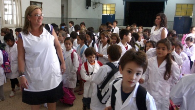 Comenzaron las clases en todo el territorio bonaerense, tras el acuerdo salarial con los docentes