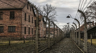 Muestra Fotográfica de Fabián Ferrero: "Auschwitz - Birkenau" en el Centro Cultural de Coronel Dorrego